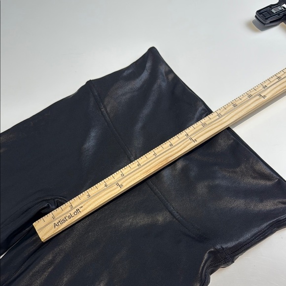 SPANX Black Faux-Leather High-Waisted Leggings with Wide Waistband Large - Picture 6 of 9